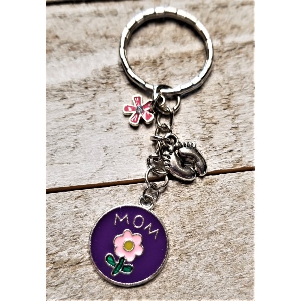 Mom Footprints Keyring Pink Flower Mother Daughter Gift Mom Footprints Keyring Pink Flower Mother Daughter Gift