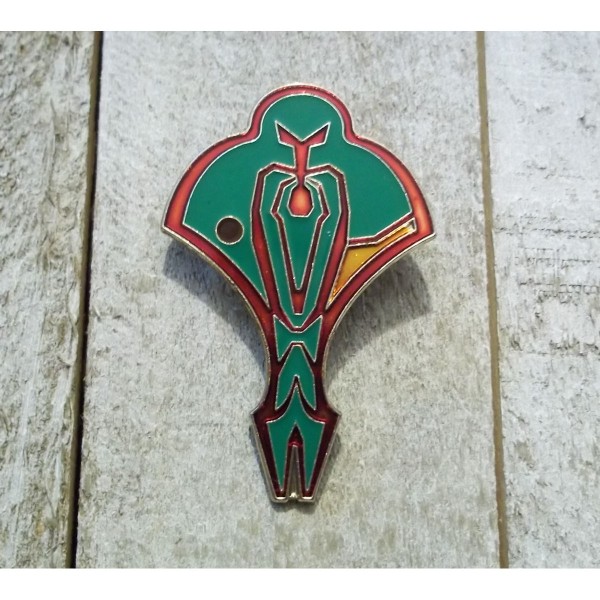 Cardassian Logo Paramount Star Trek Deep Space Nine DS9 Collectible Pin