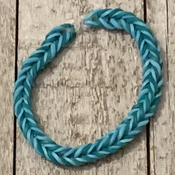 Teal Fishtail Rainbow Loom Bracelet